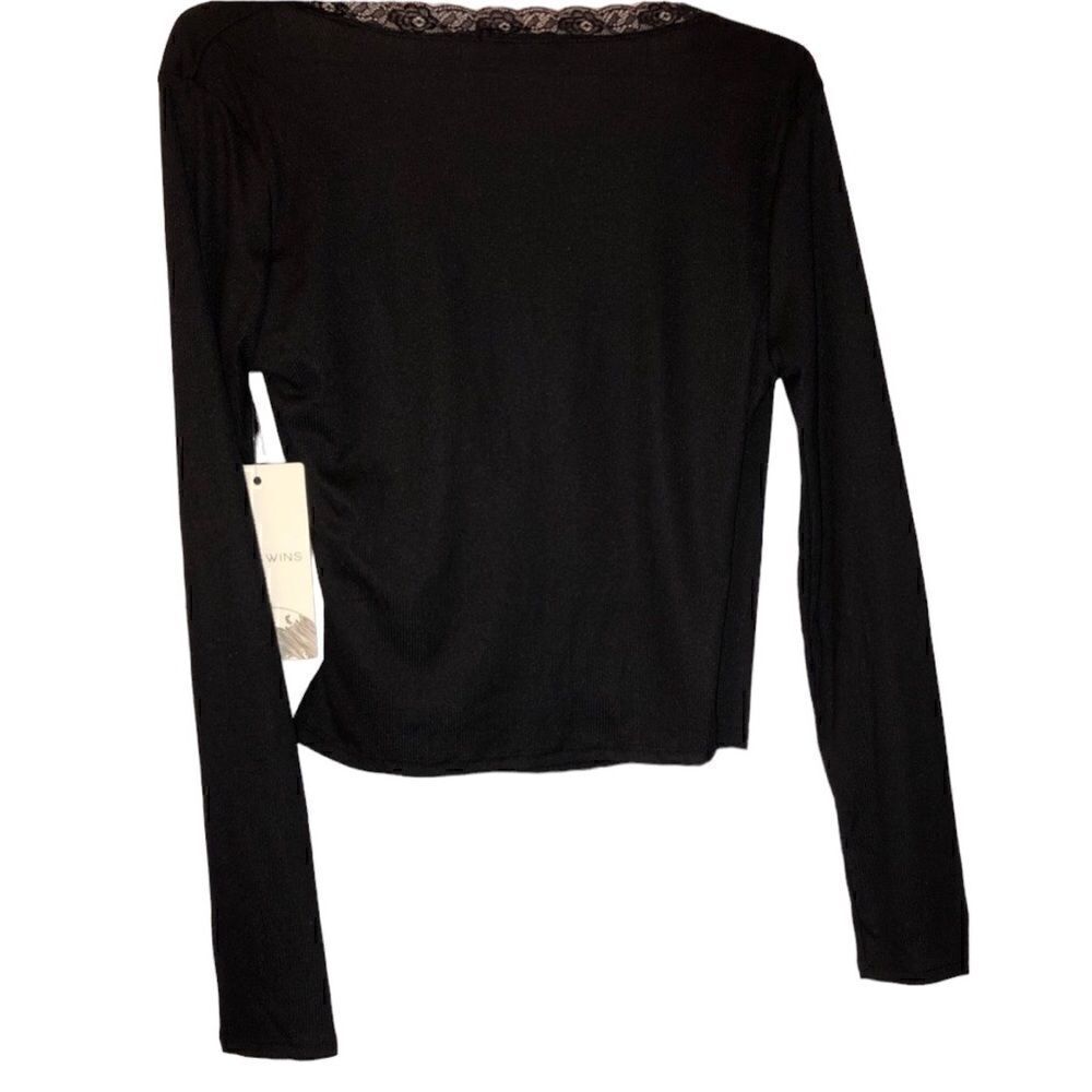 NWT LOVE WINS Women’s Black Top Blouse Open V-Neck Lace Detail Long Sleeves